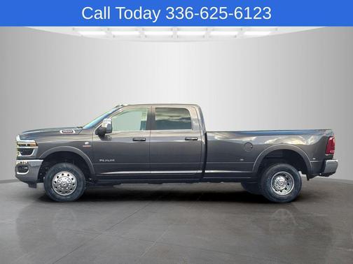 Granite Crystal Clearcoat Metallic 2026 RAM 3500 Limited