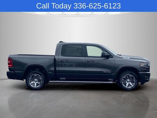 Granite Crystal Clearcoat Metallic 2026 RAM 1500 Big Horn/Lone Star