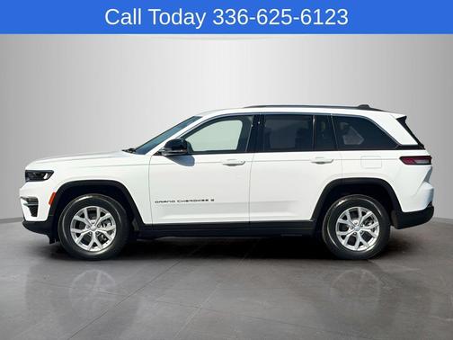 Bright White Clearcoat 2023 Jeep Grand Cherokee Limited