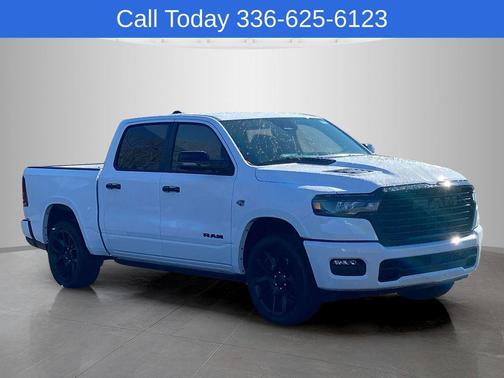 Bright White Clearcoat 2026 RAM 1500 Laramie
