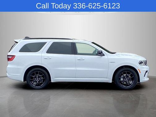 White Knuckle Clearcoat 2026 Dodge Durango GT Plus HEMI V8