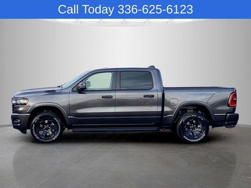 Granite Crystal Clearcoat Metallic 2026 RAM 1500 Big Horn/Lone Star