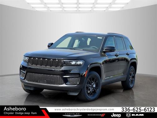 2025 Jeep Grand Cherokee Laredo