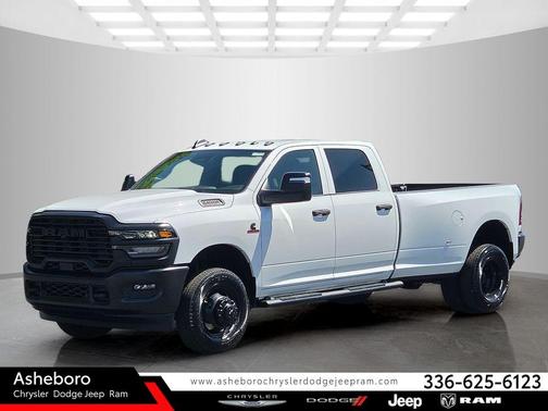 Bright White Clearcoat 2026 RAM 3500 Tradesman