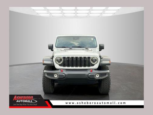 Bright White Clearcoat 2025 Jeep Wrangler Rubicon