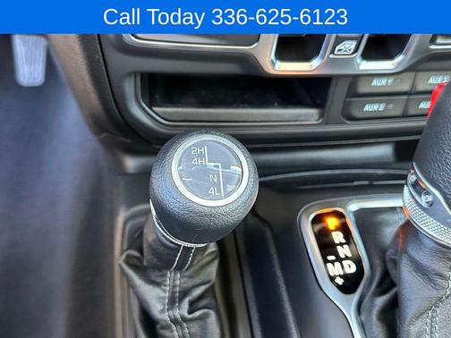 Bright White Clearcoat 2025 Jeep Wrangler Sport