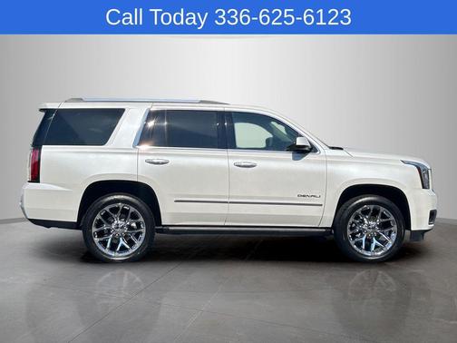 White Frost Tri-Coat 2017 GMC Yukon Denali