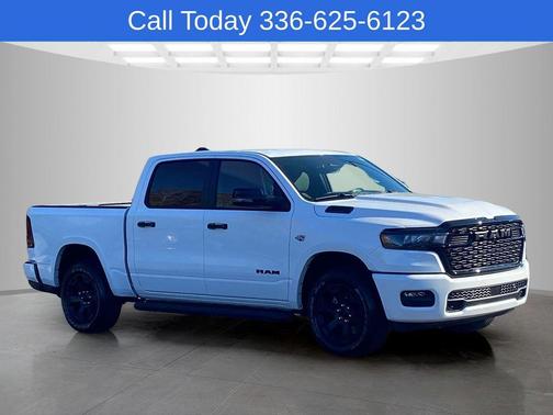 Bright White Clearcoat 2026 RAM 1500 Big Horn/Lone Star