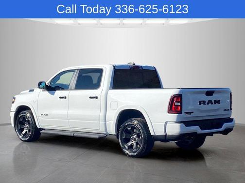 Bright White Clearcoat 2026 RAM 1500 Big Horn/Lone Star
