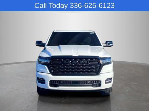 Bright White Clearcoat 2026 RAM 1500 Big Horn/Lone Star