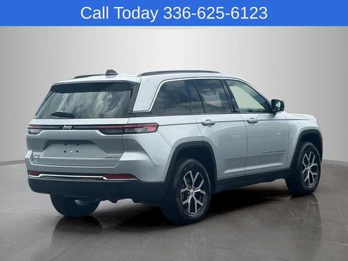 Silver Zynith 2024 Jeep Grand Cherokee Limited