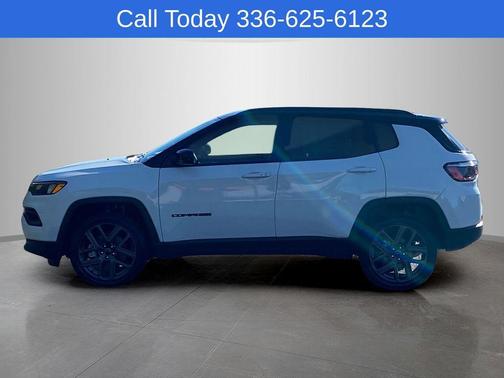 Bright White Clearcoat 2026 Jeep Compass Limited