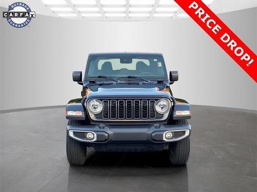 2024 Jeep Gladiator Sport