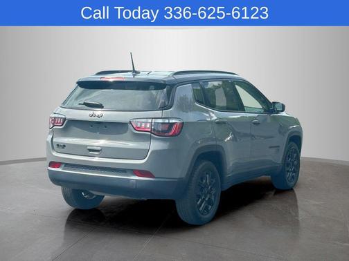 Sting Gray Clearcoat 2021 Jeep Compass Sport