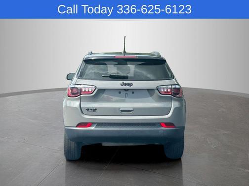 Sting Gray Clearcoat 2021 Jeep Compass Sport