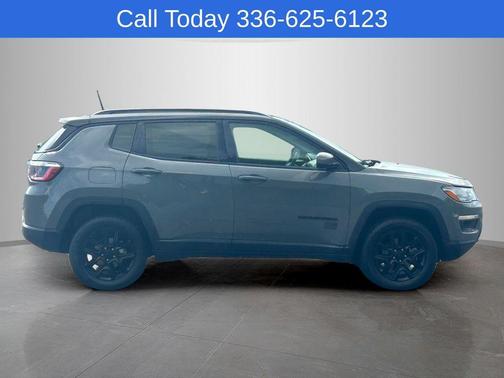 Sting Gray Clearcoat 2021 Jeep Compass Sport