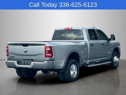 Billet Silver Metallic Clearcoat 2024 RAM 3500 Big Horn