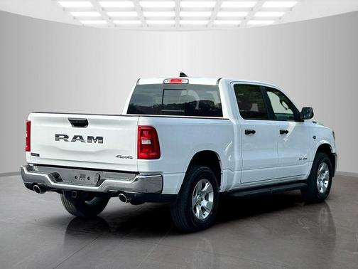 Bright White Clearcoat 2026 RAM 1500 Tradesman