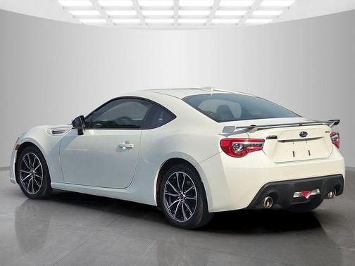Crystal White Pearl 2020 Subaru BRZ Limited