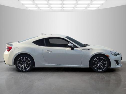 Crystal White Pearl 2020 Subaru BRZ Limited