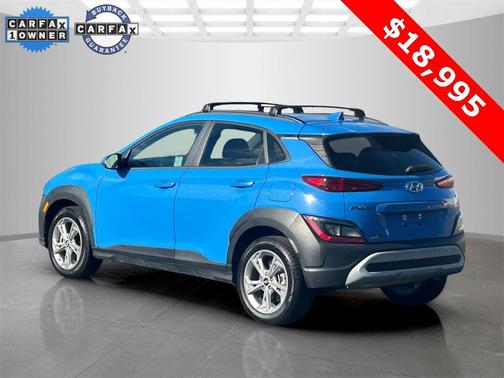 2022 Hyundai KONA SEL