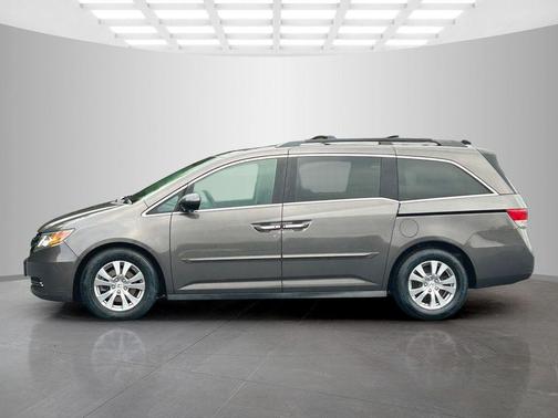 Gray 2016 Honda Odyssey EX-L