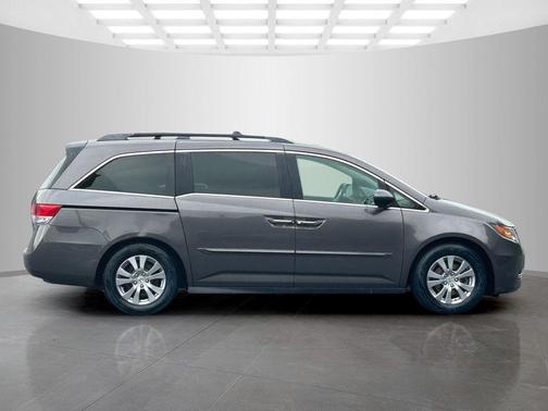 Gray 2016 Honda Odyssey EX-L