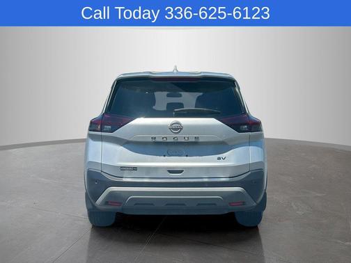 Brilliant Silver Metallic 2023 Nissan Rogue SV