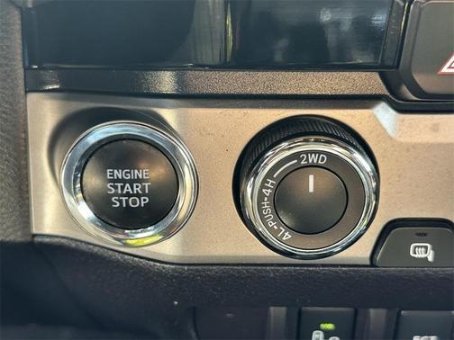 2017 Toyota Tacoma Limited