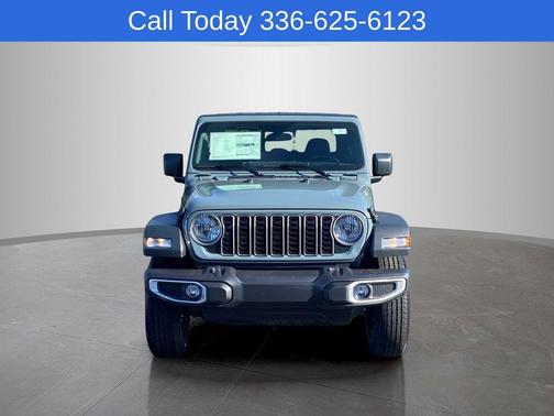 Anvil Clearcoat 2026 Jeep Gladiator Sport