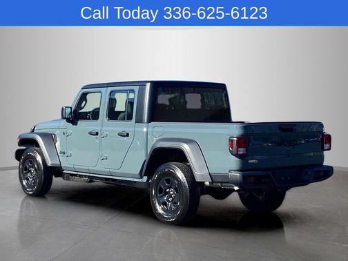 Anvil Clearcoat 2026 Jeep Gladiator Sport