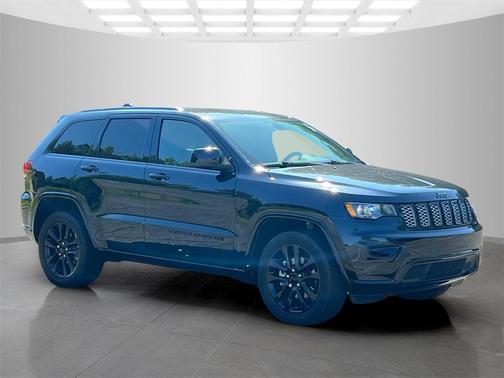 2022 Jeep Grand Cherokee WK Laredo
