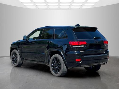 2022 Jeep Grand Cherokee WK Laredo