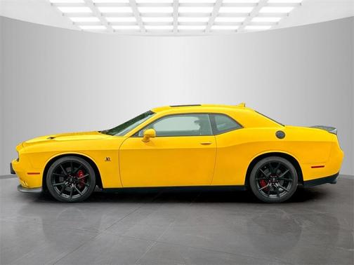 2017 Dodge Challenger R/T 392