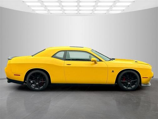 2017 Dodge Challenger R/T 392