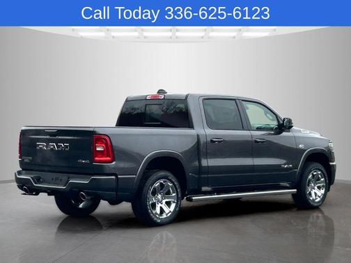 Granite Crystal Clearcoat Metallic 2026 RAM 1500 Big Horn/Lone Star