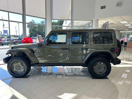 2025 Jeep Wrangler 4xe Sport
