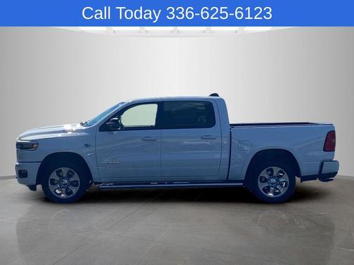 Bright White Clearcoat 2026 RAM 1500 Big Horn/Lone Star