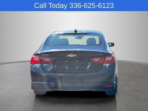 Mosaic Black Metallic 2024 Chevrolet Malibu LT