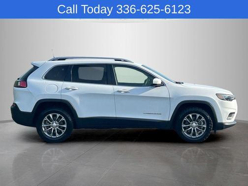 Bright White Clearcoat 2021 Jeep Cherokee Latitude Lux