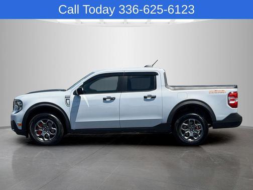 White Metallic 2025 Ford Maverick XLT
