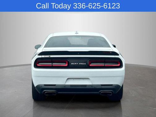Bright White Clearcoat 2016 Dodge Challenger R/T Scat Pack