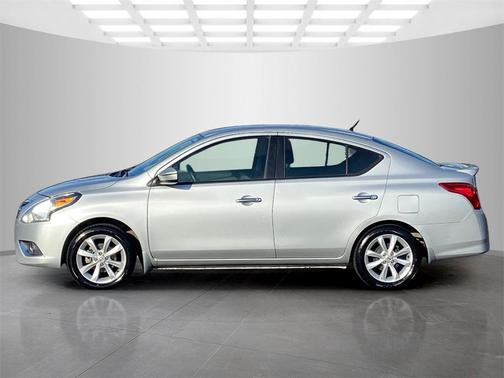 2017 Nissan Versa 1.6 SL