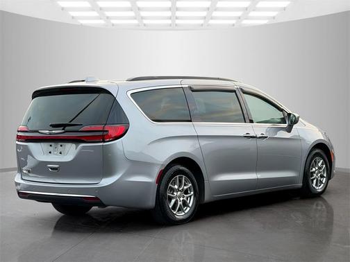 2021 Chrysler Pacifica Touring