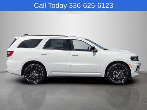 White Knuckle Clearcoat 2026 Dodge Durango GT