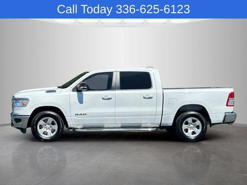 Bright White Clearcoat 2022 RAM 1500 Big Horn