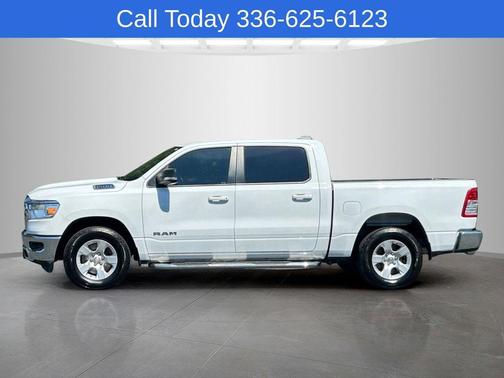 Bright White Clearcoat 2022 RAM 1500 Big Horn