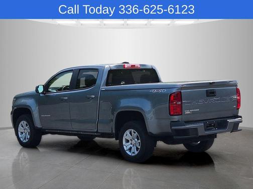 Satin Steel Metallic 2022 Chevrolet Colorado LT