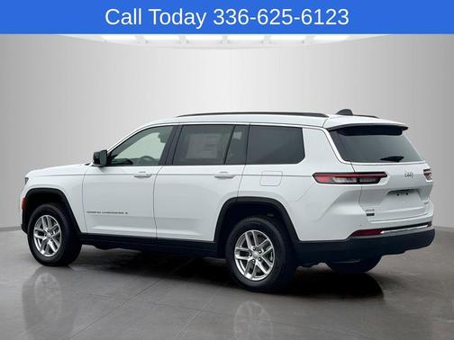 Bright White Clearcoat 2026 Jeep Grand Cherokee L Laredo