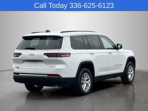 Bright White Clearcoat 2026 Jeep Grand Cherokee L Laredo